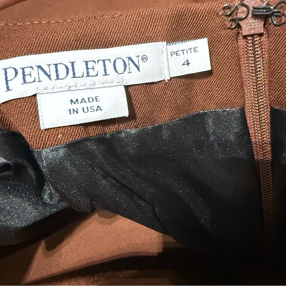 Set of 2 Pendleton Woolen Mills Pencil Skirt Secretary Office/Geek Skirt Size 4 - Picture 8 of 16
